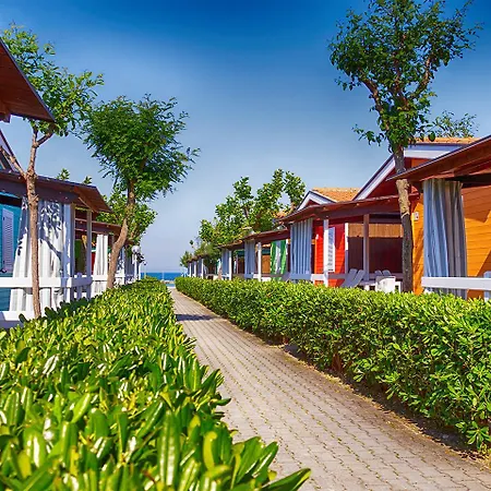 Üdülőpark Girasole Eco Family Village *