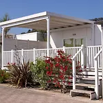 Üdülőpark Girasole Eco Family Village Marina Palmense