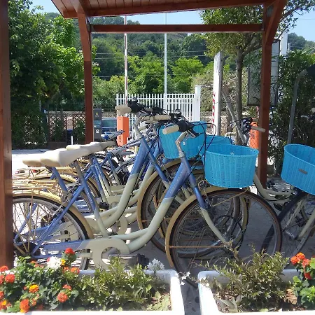 Girasole Eco Family Village Üdülőpark Marina Palmense