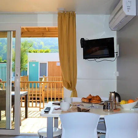Üdülőpark Girasole Eco Family Village *
