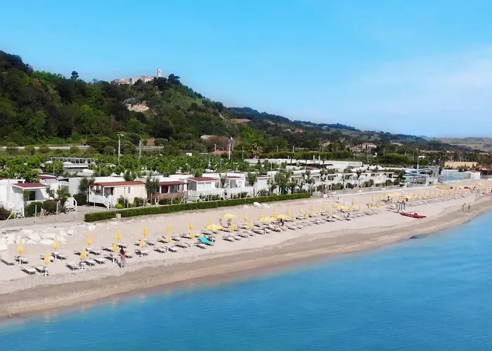 Girasole Eco Family Village Parco vacanze *